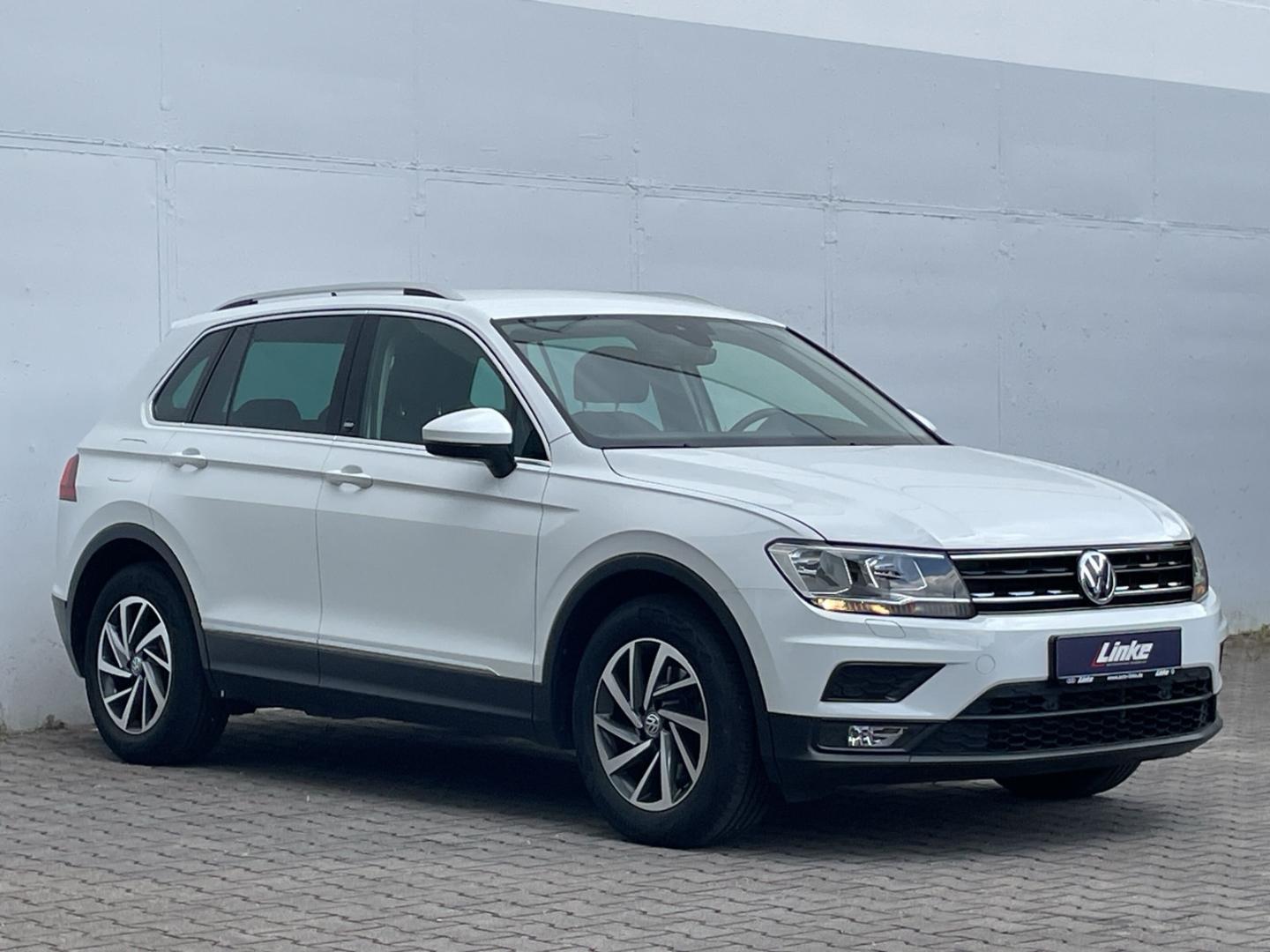 Volkswagen Tiguan 2.0TDI Sound AHK/Navi/App-Connect/ACC/PDC