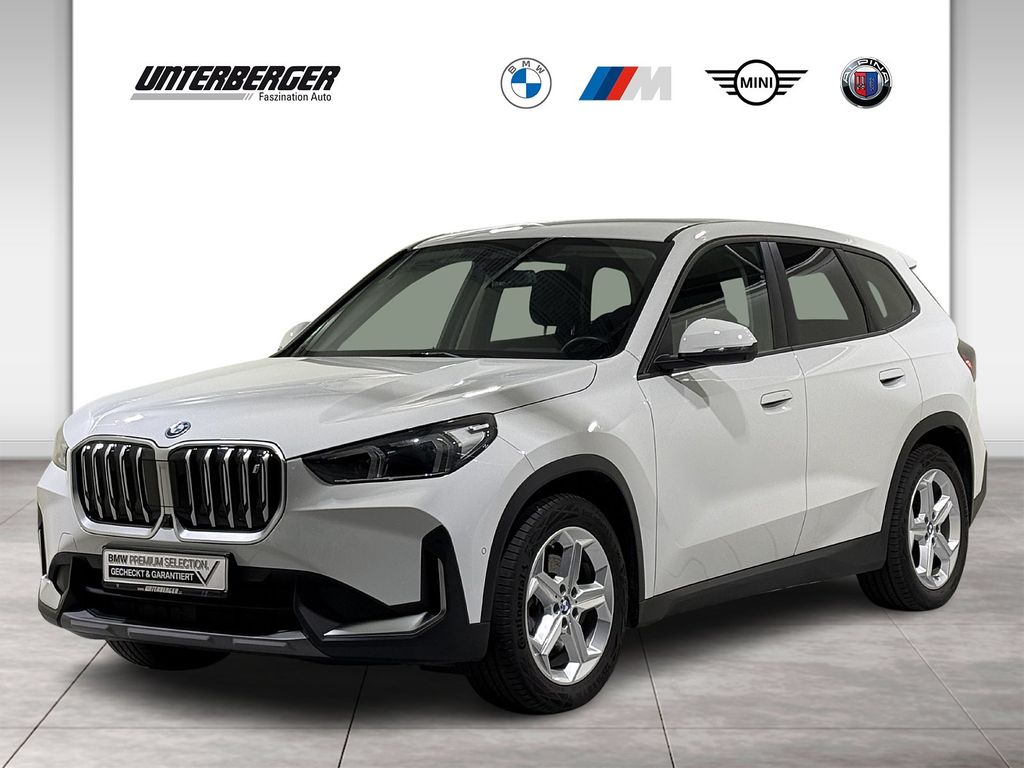 Image of BMW iX1