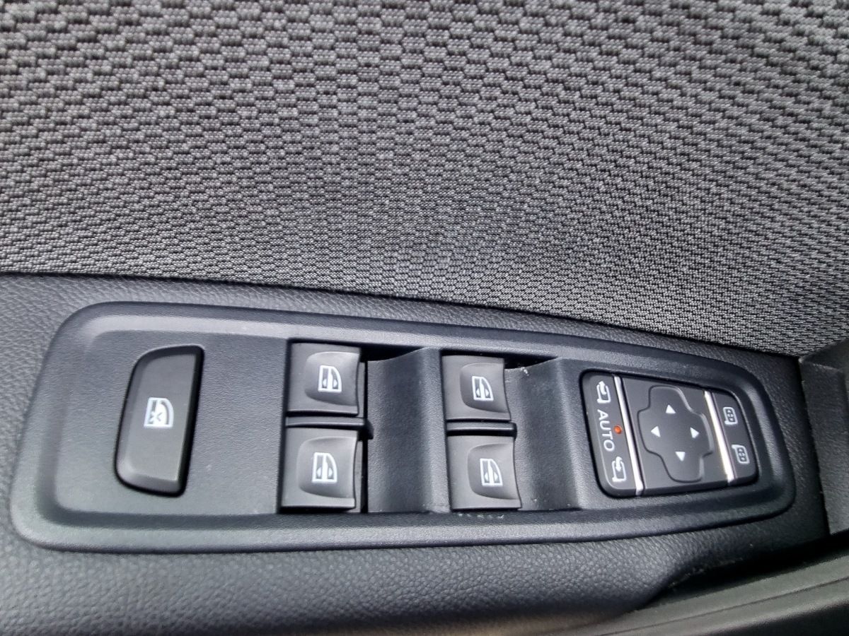 Fahrzeugabbildung Renault Kangoo INTENS dCi 95