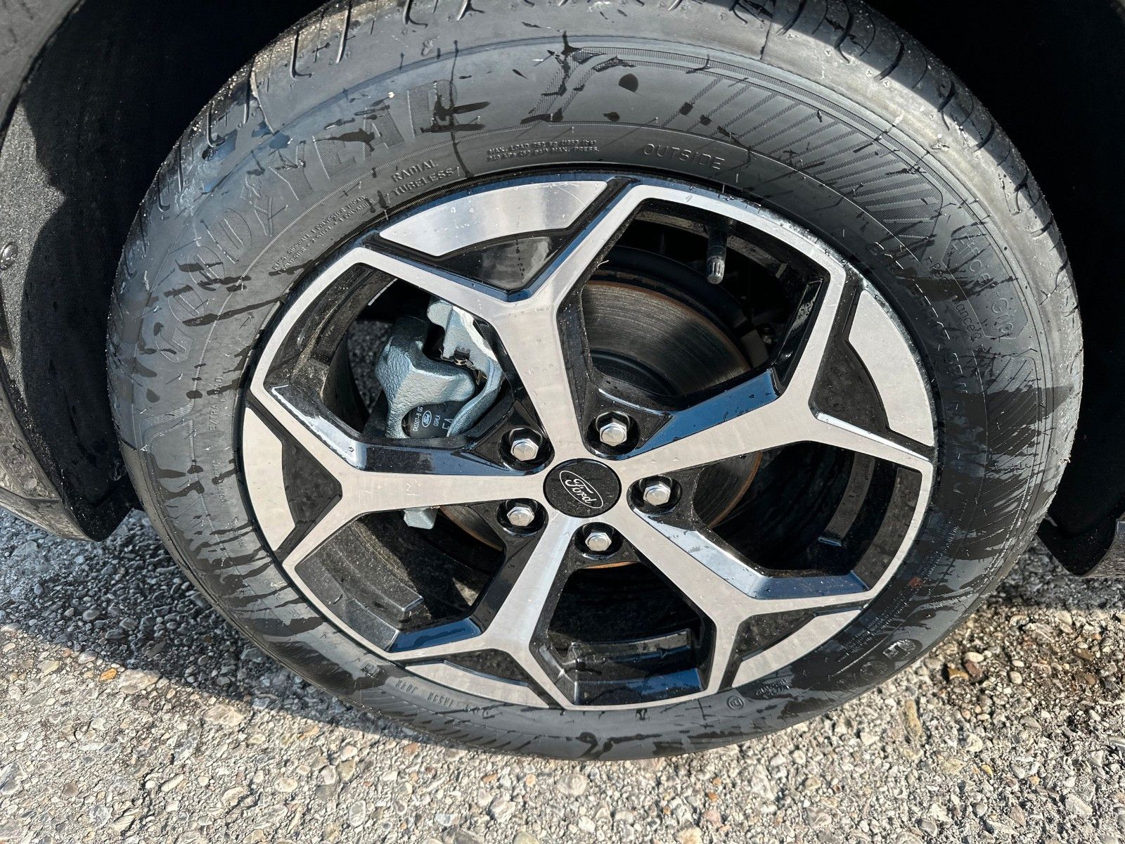 Fahrzeugabbildung Ford Puma ST-Line mild hybrid 360°KAMERA, WINTERPAKET