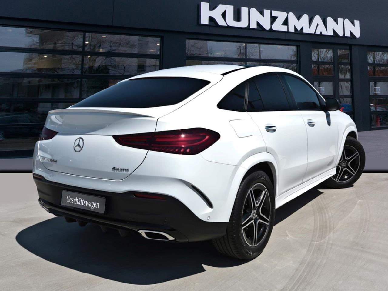 Mercedes-Benz GLE 300 d 4MATIC Coupé AMG Night Panorama AHK 36 foto 2