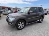Mitsubishi Pajero 3.2 DI-D Star Automatik Leder Xenon Euro6 - gebrauchte Mitsubishi Pajero aus dem Jahr 2016