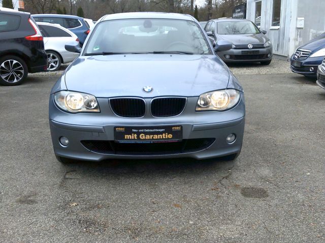 BMW 120 Baureihe 1 Lim. 120d Klima PDC ALU 1 Hand