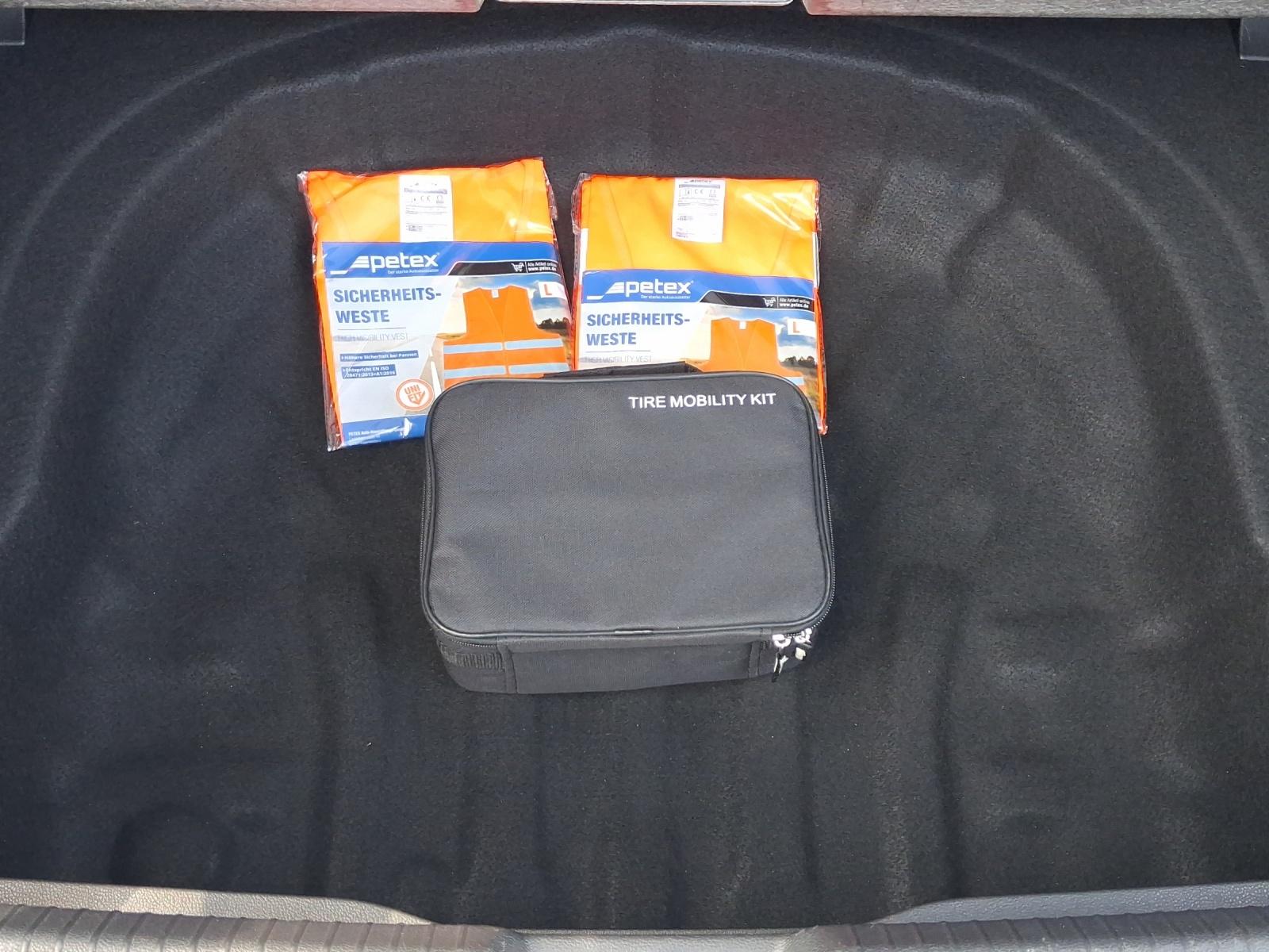 Volkswagen Golf 1,5 l TSI 6-Gang Active, миниатюра 24