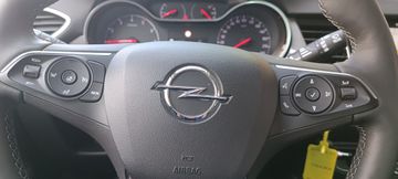 Fahrzeugabbildung Opel Crossland 1.2 Turbo Elegance