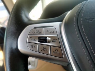 BMW 740 - 8