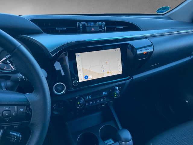 Toyota Hilux 2.4D 4x4 Double Cab Comfort *AHK*2xPDC*NAV