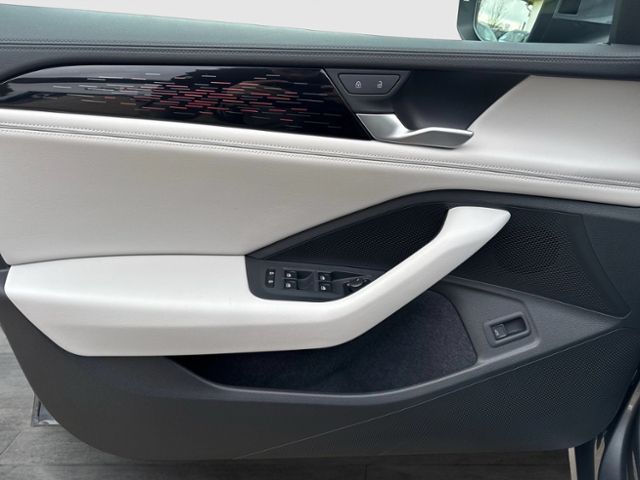 Passat Variant BUISNESS 2.0 TDI DSG IQ DRIVE MAT