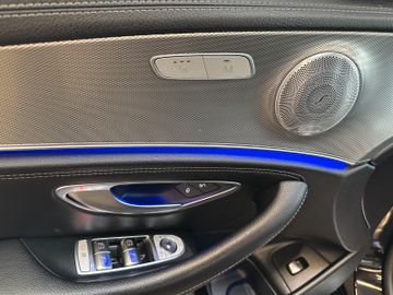 Mercedes-Benz E 200 d Limousine AMG-Line *Kamera*Totwinkel*SHZ