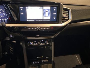 Fotografie 12 des Opel Grandland (X) Grandland Elegance 1.6Plug-in Hybrid 360°Kamera