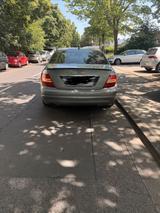 Mercedes-Benz Mercedes benz w204 - Mercedes-Benz C-Class mit Diesel-Antrieb: W204
