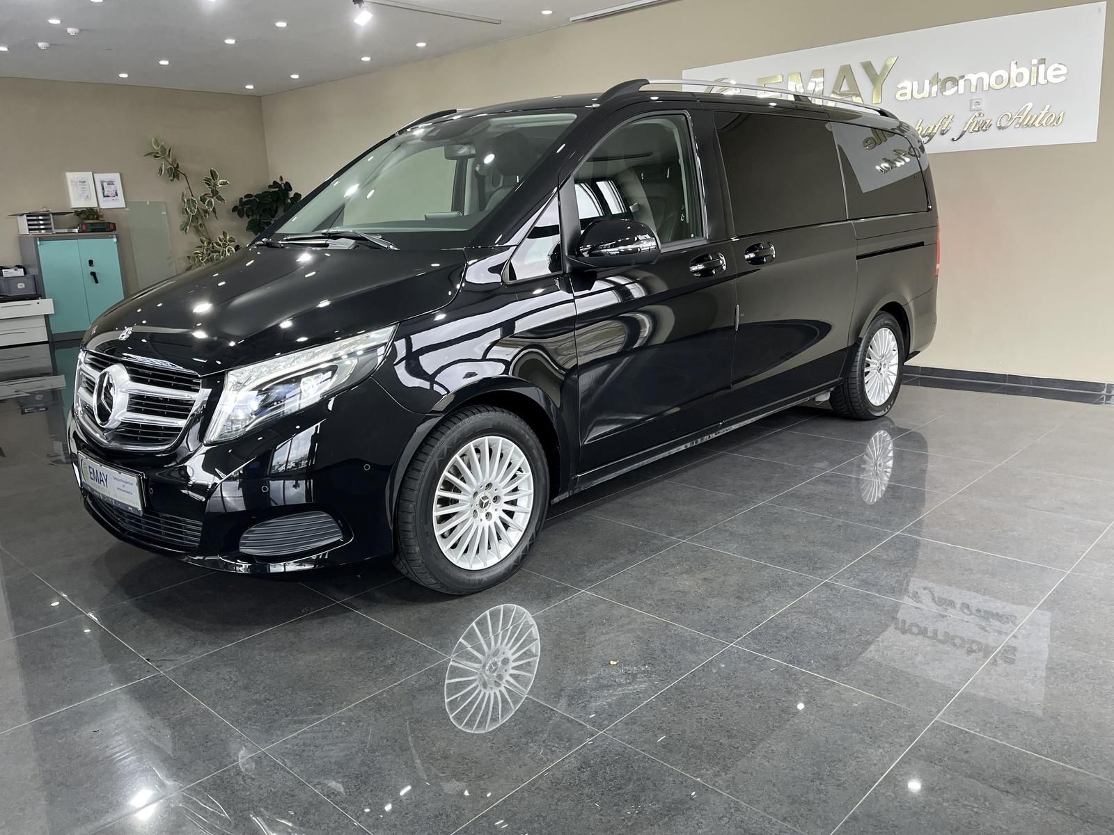 MERCEDES-BENZ V 250d AVANTG./EDITION //P.Dach/Leder/LED/