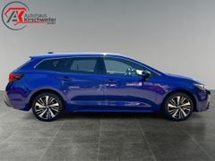 TOYOTA Corolla 2.0 Hybrid Touring Sports Teamplayer (ZE