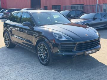 Porsche Cayenne - 4