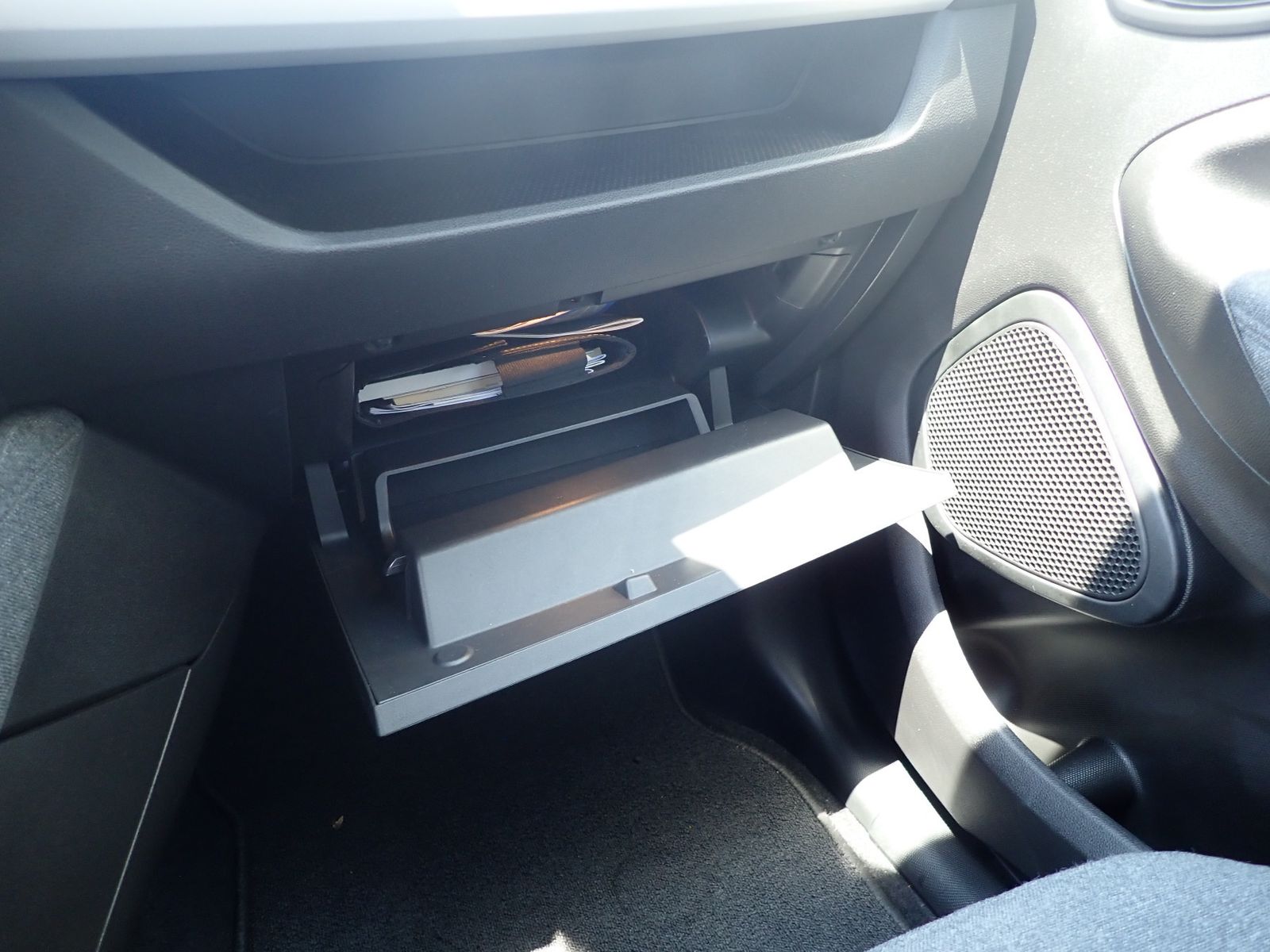 Fahrzeugabbildung Renault ZOE Experience 50 KW/NAVI;EPH/Batterie-Kauf