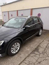 Volkswagen Tiguan 2.0 TDI SCR DSG 4MOTION Highline Highline - VW Tiguan Unfallwagen
