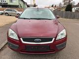 Ford Focus Lim. 2.0 TDCi Ghia Elek.Sitze Temp Tüv Neu - Ford Focus aus 2005: Ghia
