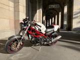 Ducati Monster 900 - DUCATI 1999 MONSTER 900