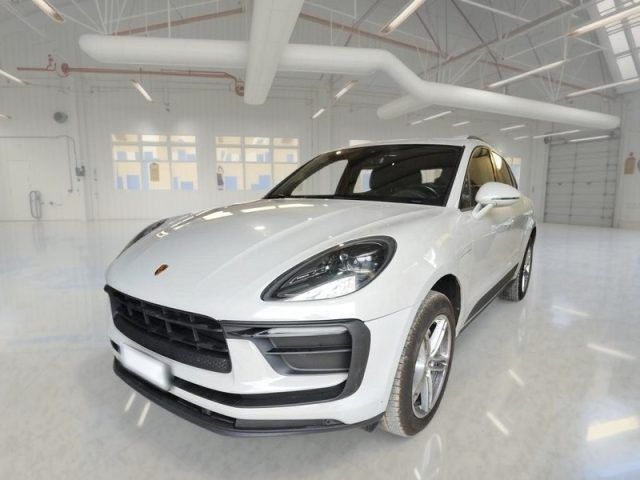 PORSCHE PORSCHE Macan 2.0