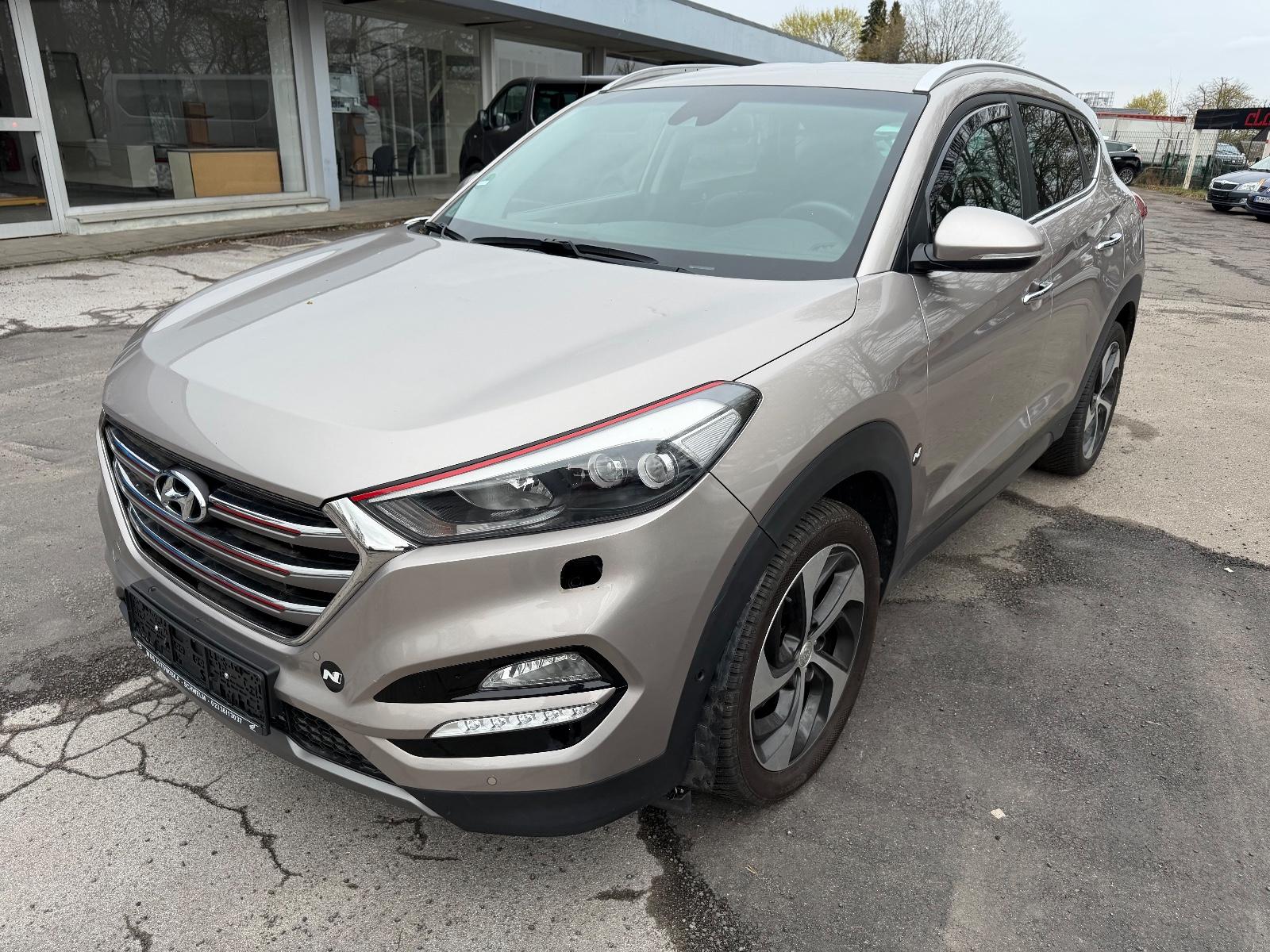 Hyundai Tucson Premium 4WD//Achse UNBESCHÄDIGT