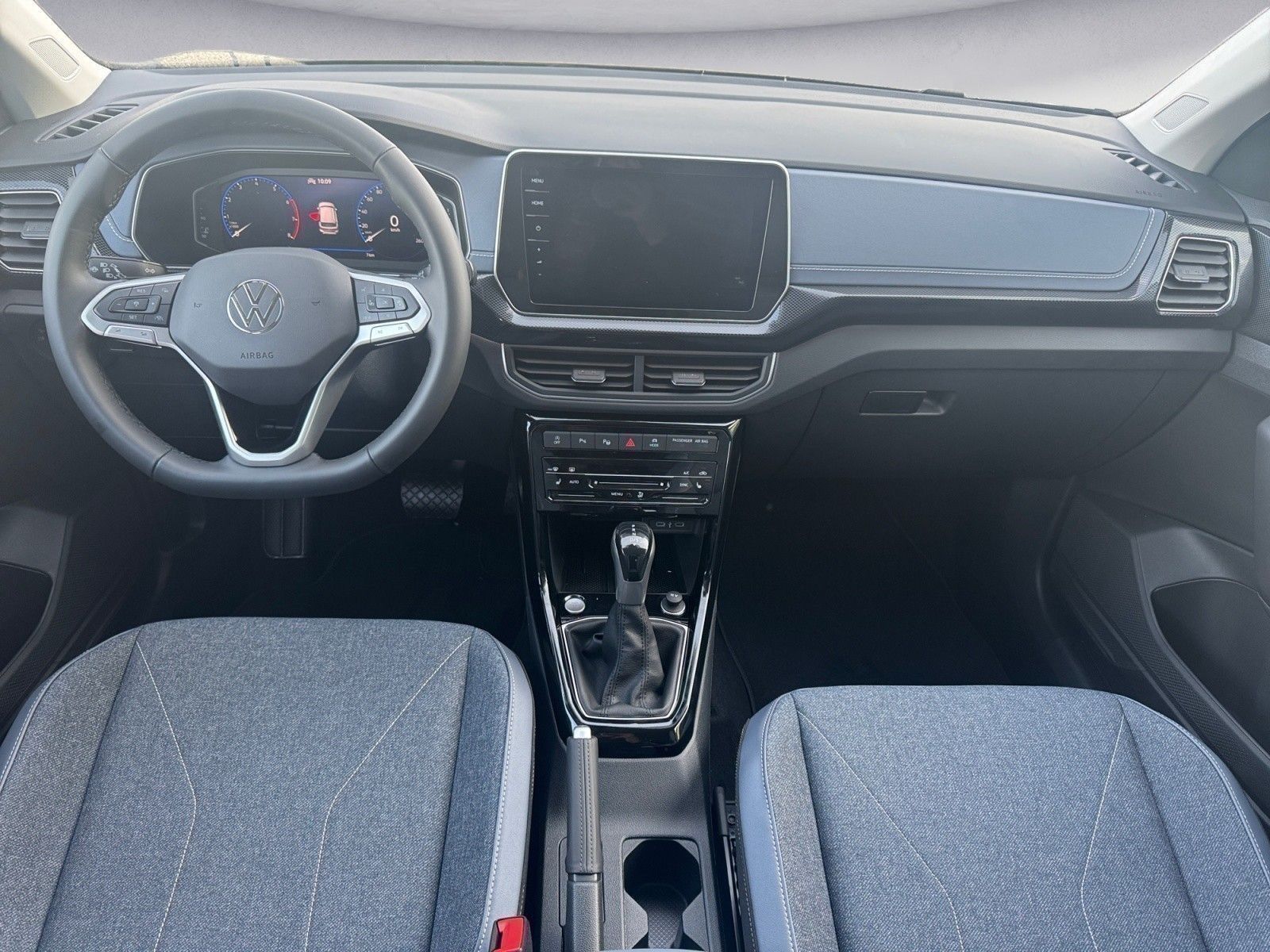 Volkswagen T-Cross - Bild 8