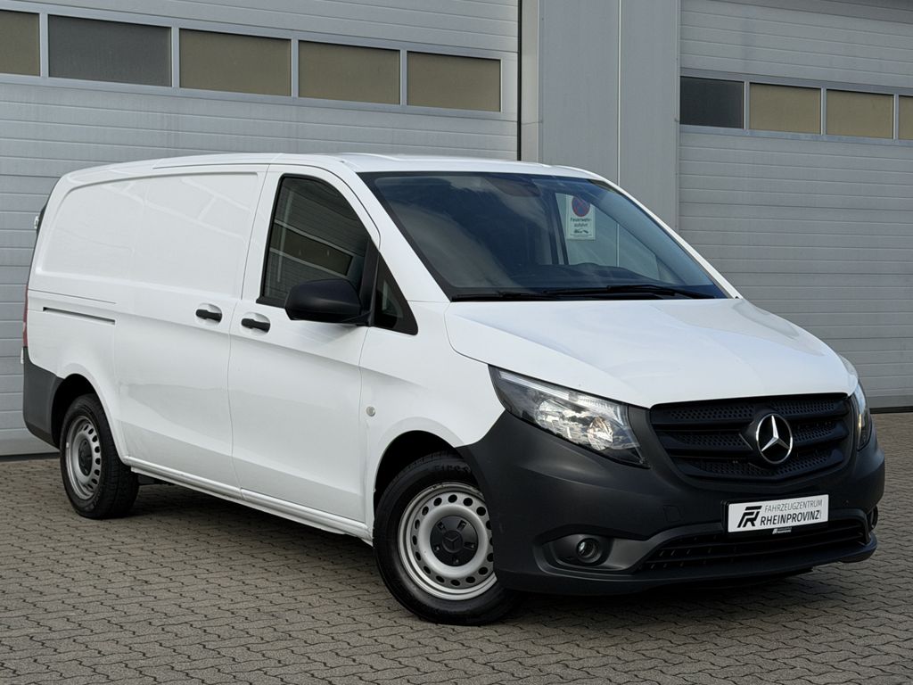 Image of Mercedes-Benz Vito