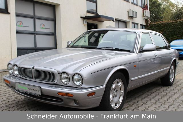 Jaguar XJ 4.0 Sovereign Langversion·PDC·Leder·Xenon