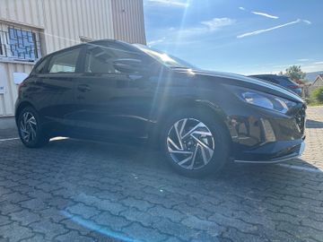 Hyundai i20 1.0 T-GDI DCT TREND - NAVI - SITZHZG. UVM