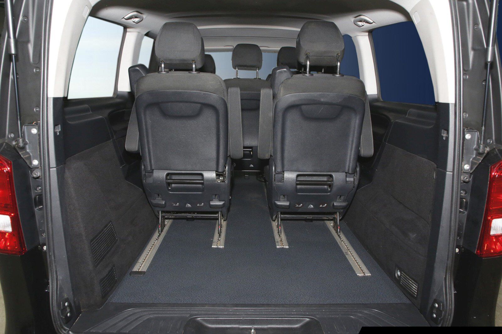 Mercedes-Benz V 220 d RISE Lang Navi AHK 7-Sitze Schiebetür R foto 15