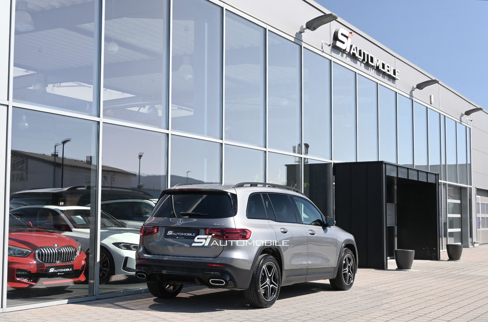 Fahrzeugabbildung Mercedes-Benz GLB 220 d 4MAT. AMG LINE + NIGHT °ACC°AHK°MEMORY