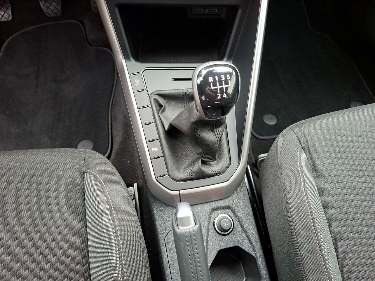 Polo 1.0 TSI Life *NAVI*ACC*LED*APPCONNECT*