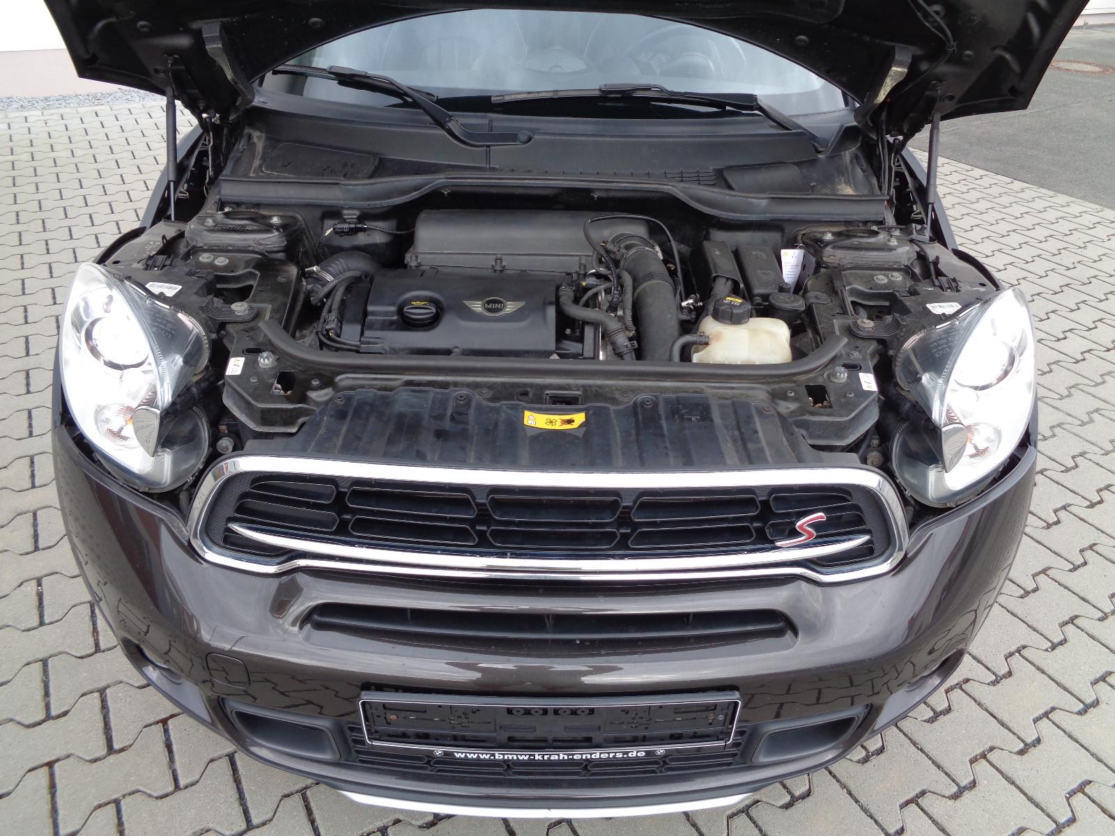 MINI Coun.Co.S Aut.ALL4 Vollleder Navi.Klimaaut.Xenon