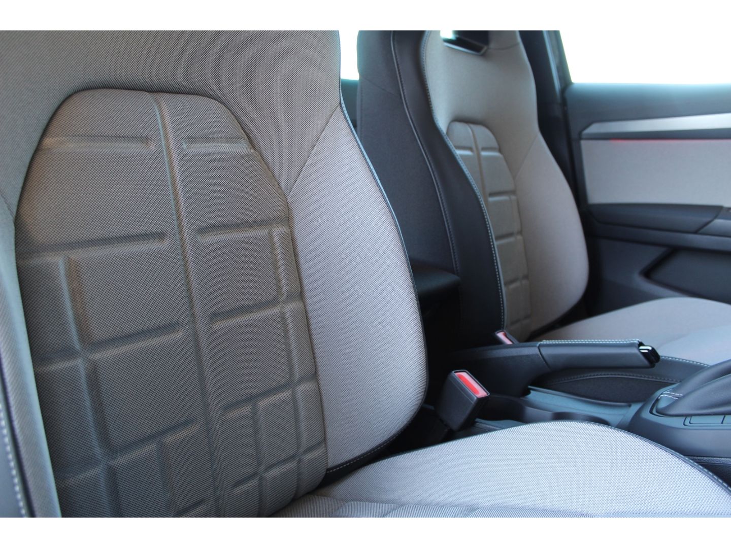 Seat Arona - Bild 25