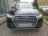 Audi Q7 50TDI Quattro S line 7-Sitzer VOLL - Audi Q7: 50 TDI