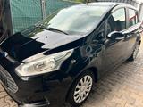 Ford B-Max 1,4 66kW  4- Zylinder Motor  - Ford B-Max mit Benzin-Antrieb: Limousine, 1.6