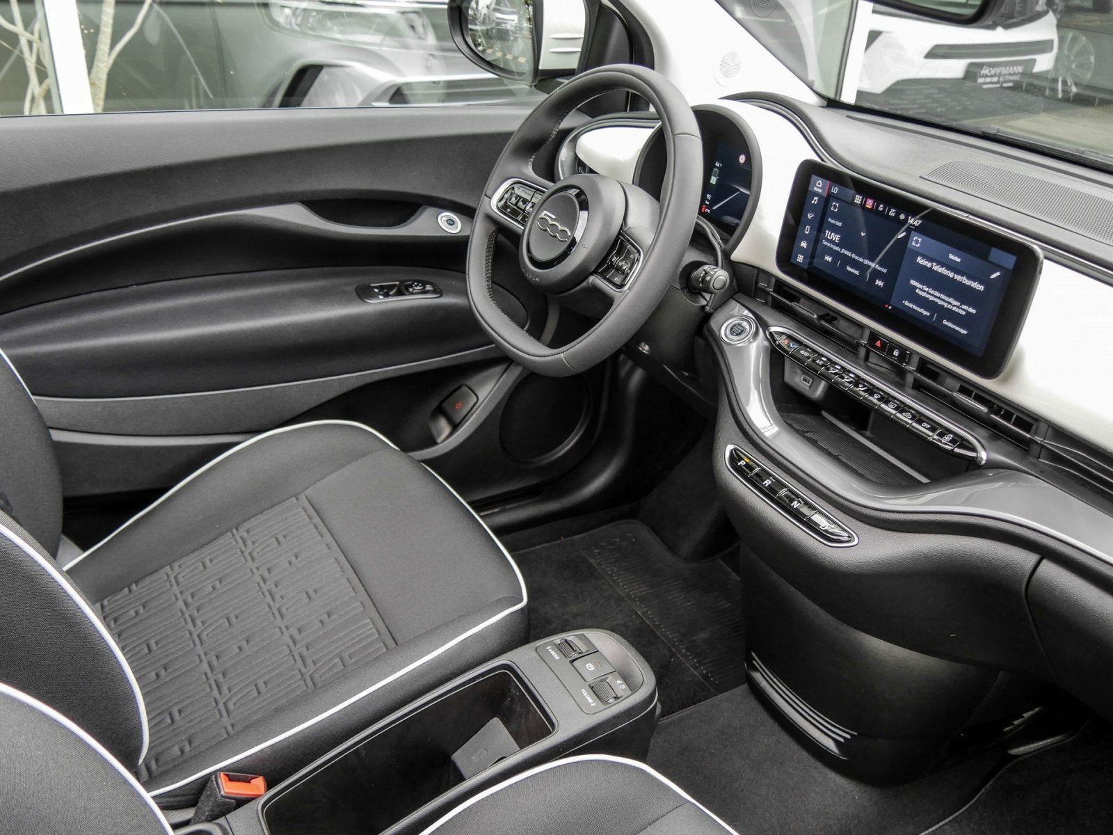 Fiat Neuer 500C*PDC*Klimaautomatik*ALU*CarPlay* imagem 3