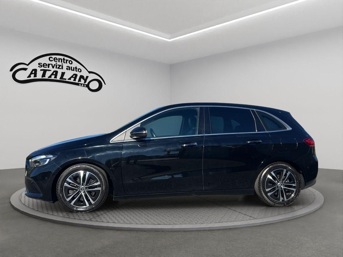 Mercedes-Benz MERCEDES - Classe B - B 220 d 190CV Automatic Sp imagem 2