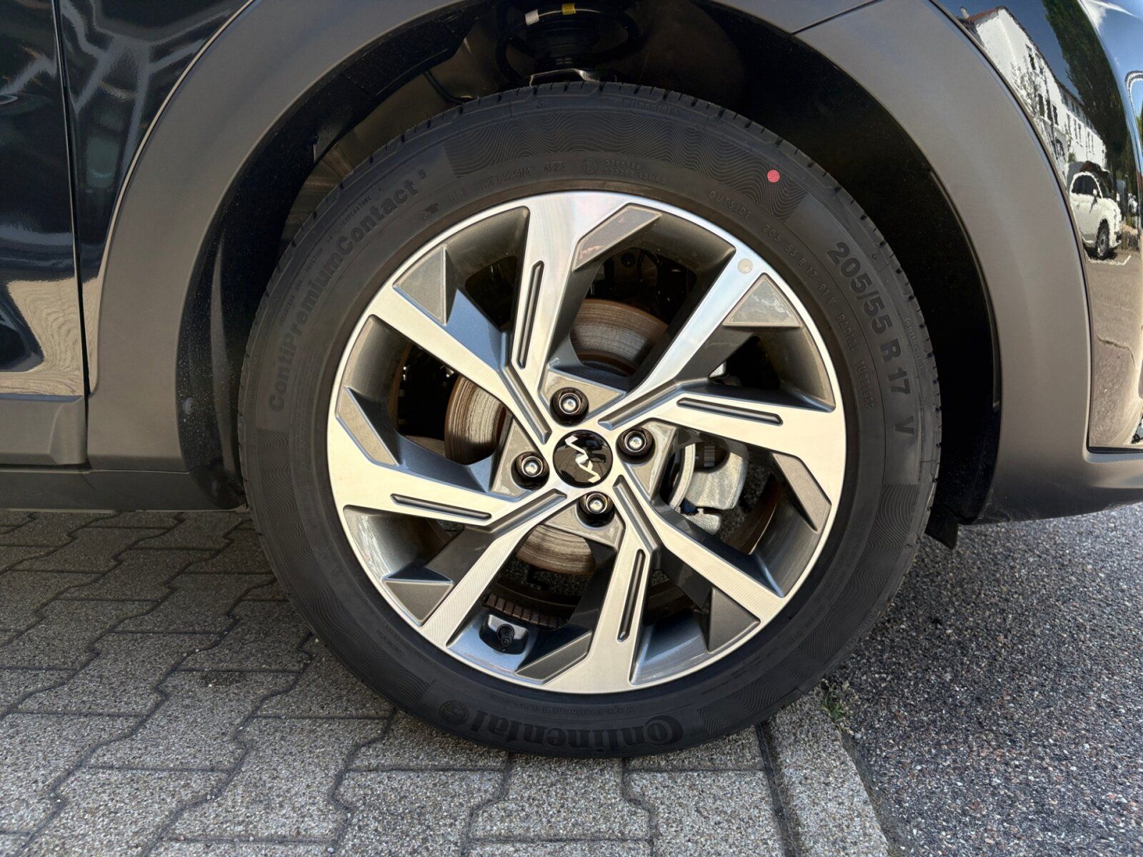 Fahrzeugabbildung Kia STONIC 1.0T 100 48V DCT GT-Line TECH GD AKTIONBC