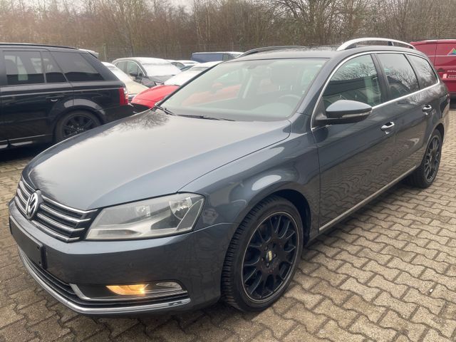 Volkswagen Passat Variant  BlueMotion Aut. Navi PDC TÜV NEU