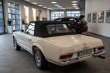 Mercedes-Benz 230 SL - Mercedes-Benz SL aus dem Jahr 1965