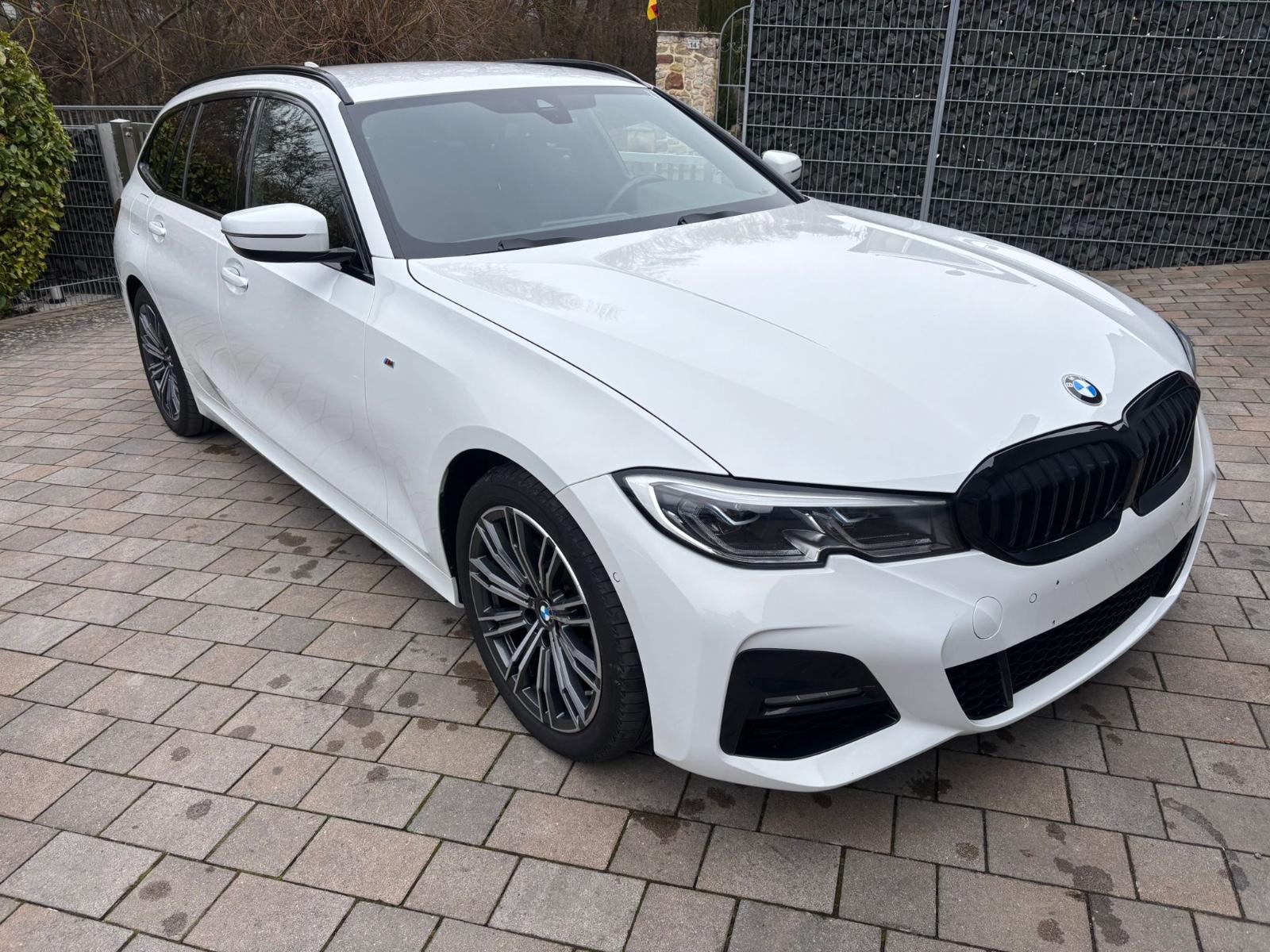 BMW 320d MPaket LivePR Laser Kam STHZ H/K Ufrei 1.Hd