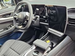 Fahrzeugabbildung Rafale 200 E-Tech Full Hybrid Esprit Alpine