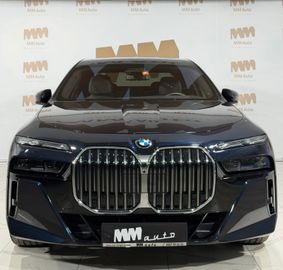 BMW 740 - 2