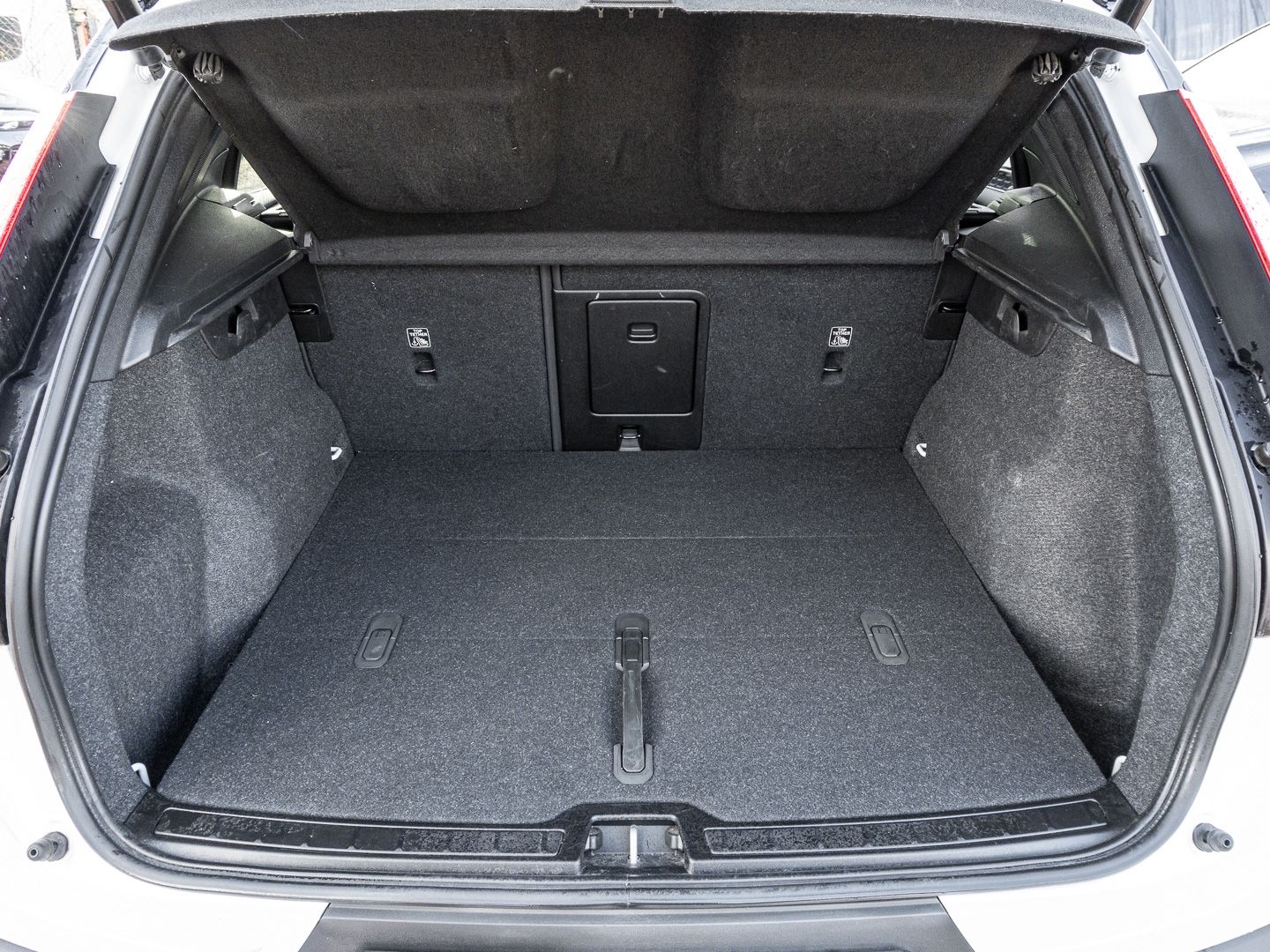 Volvo XC40 Ultimate Recharge Pure Electric AWD Twin St foto 16