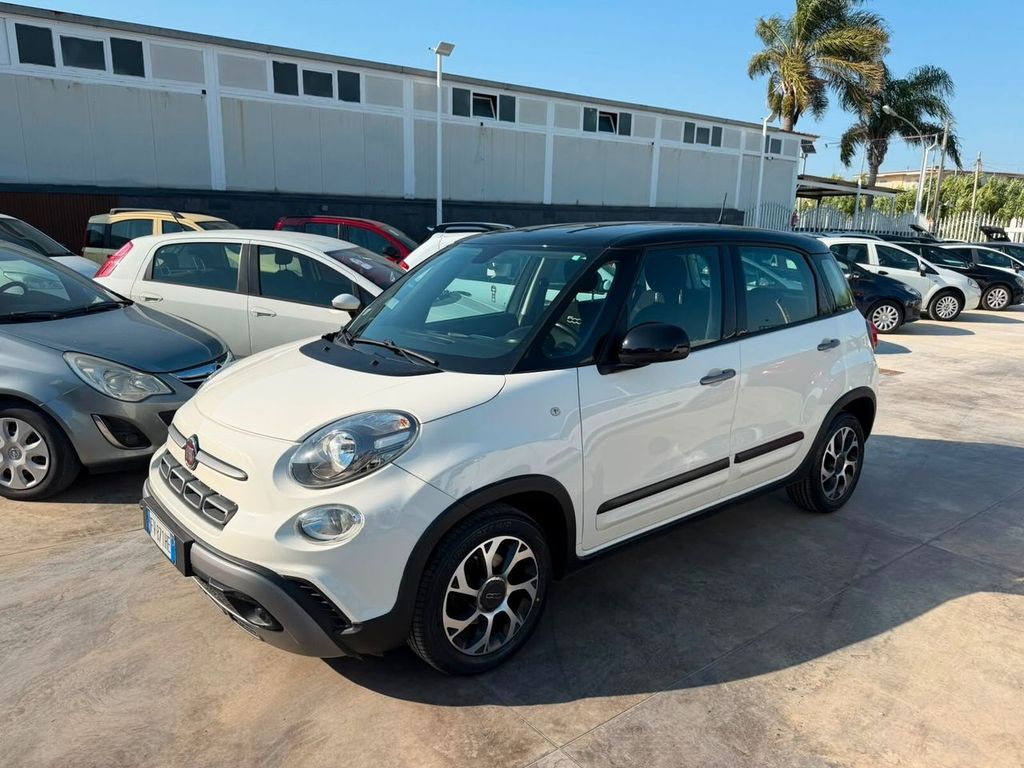 Image of Fiat 500L Cross