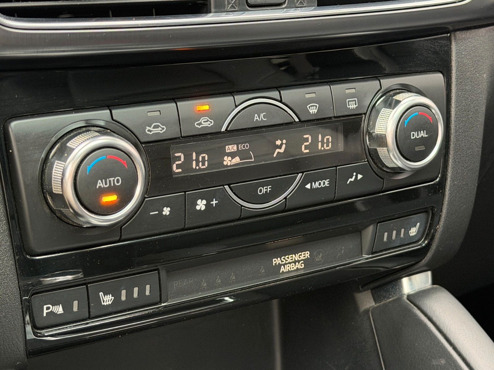Fahrzeugabbildung Mazda CX-5 2.2 SKYACTIV-D Sports-Line *Nav*Memory*RFK*