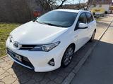 Toyota Auris Hybrid Executive 1,8-l-VVT-i Executive - Toyota Auris Hybrid (/Elektro) Executive mit Benzin-Antrieb