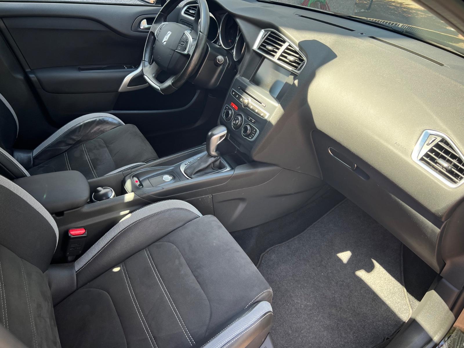 DS Automobiles DS4 Crossback   Citroën, Automatik, Navigation,