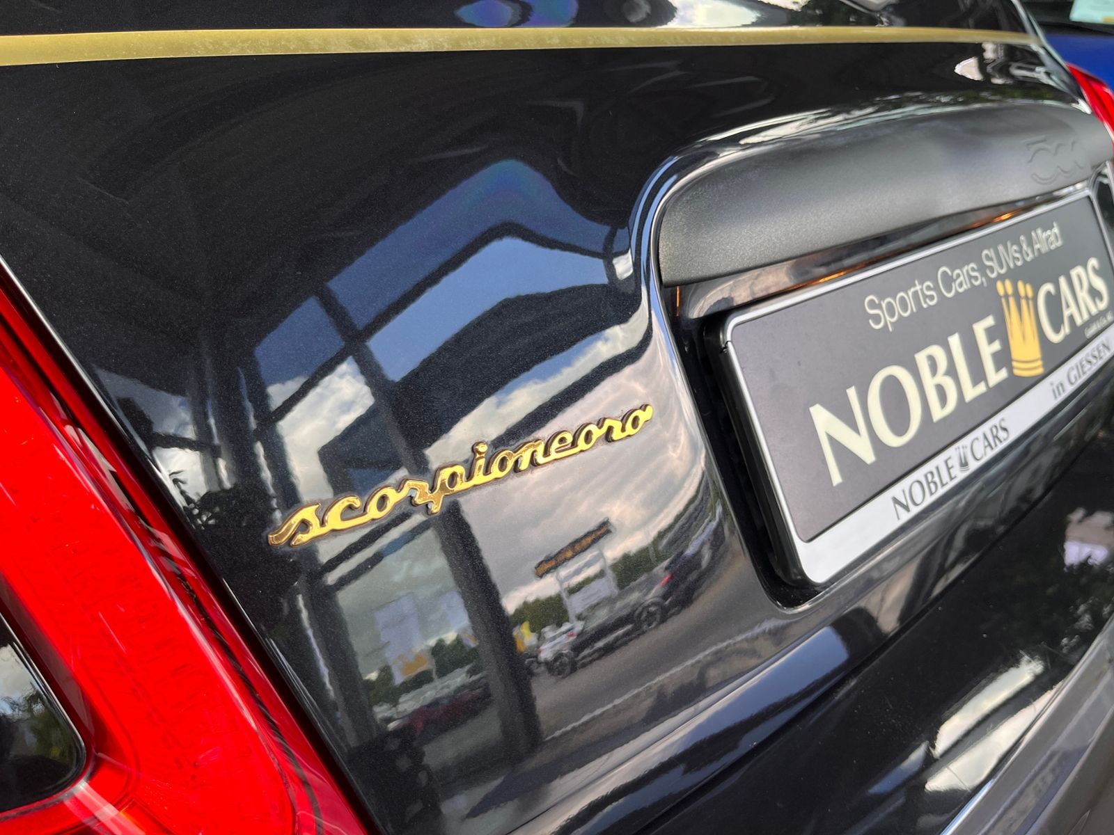 Fahrzeugabbildung Abarth 595C Scorpioneoro BEATS NAVI ALU