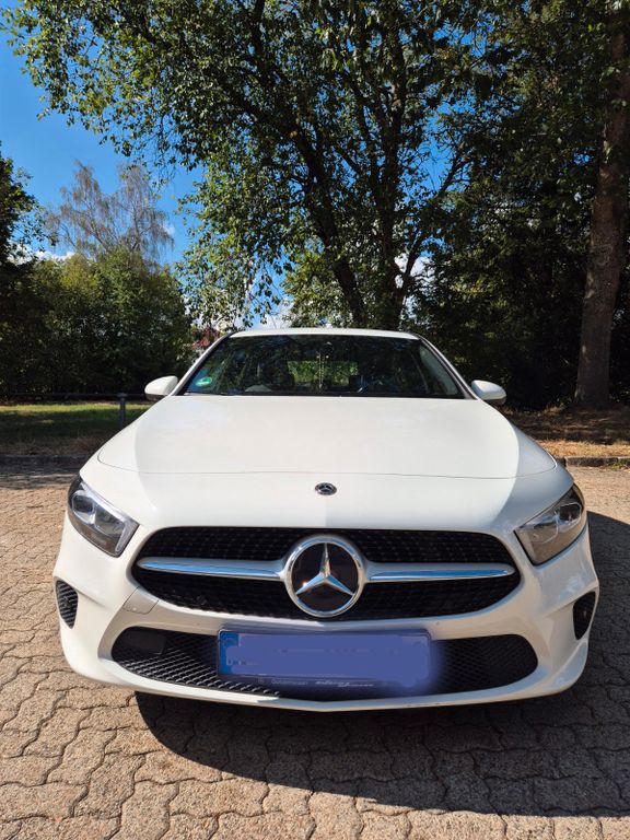 Image of Mercedes-Benz A 180